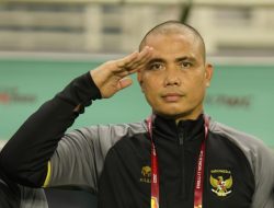 Sahari Gultom Resmi Jadi Pelatih Kiper Sumsel United FC